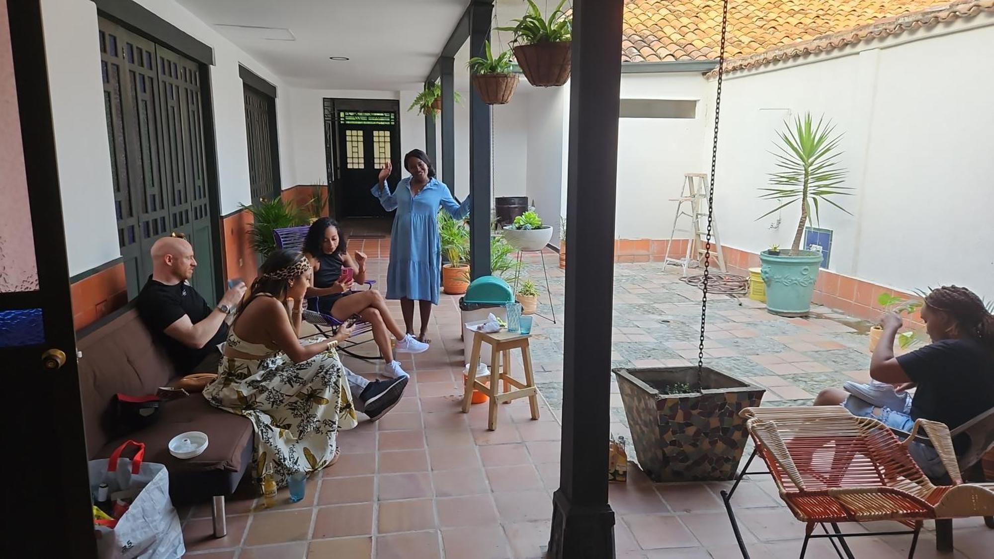 Casa Alba Hotel Cali Exterior photo